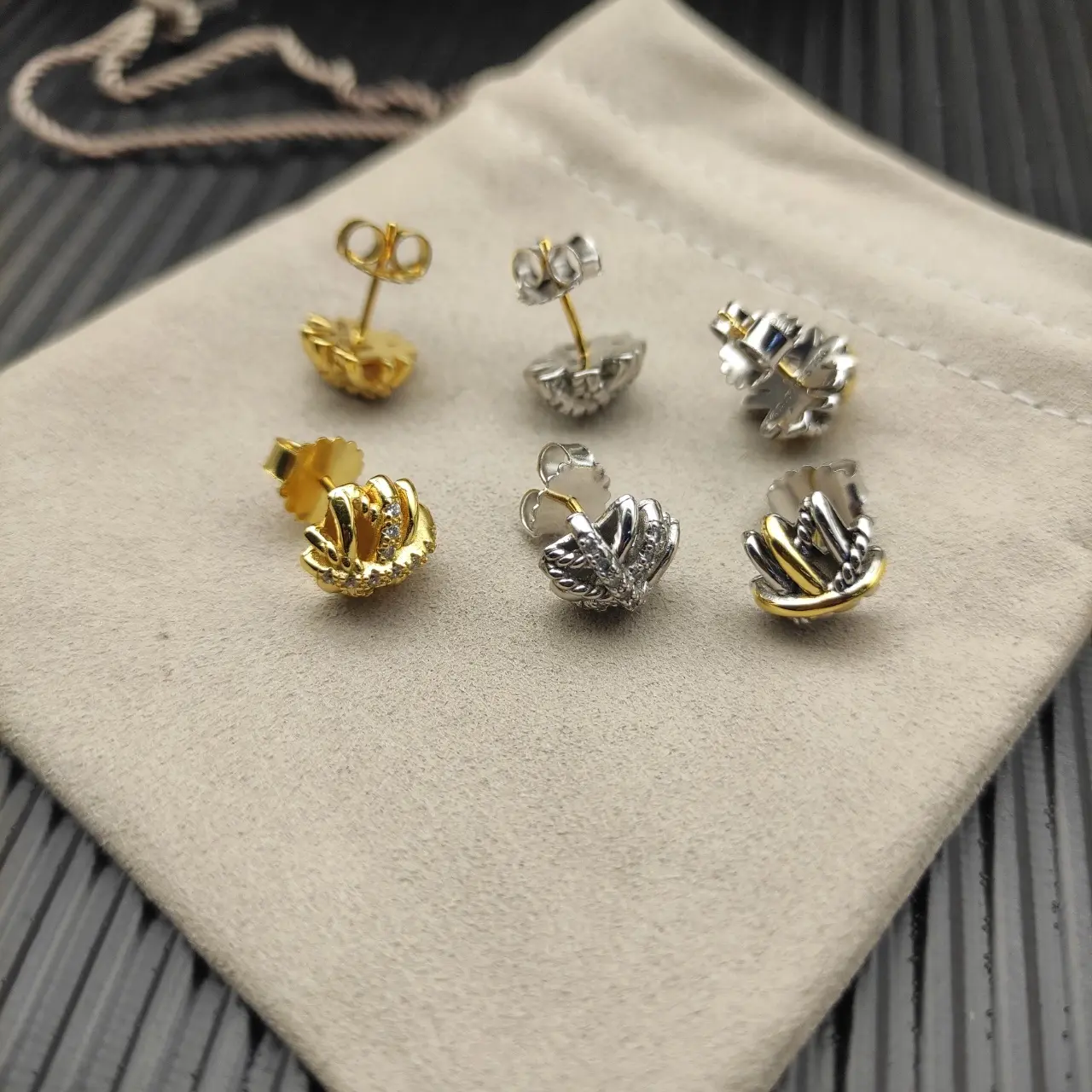 David Yurman Sterling Silver 11mm Pavé Cross Stud Earrings